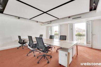 A LOUER Bureaux 372m2 ref 1454127-0L