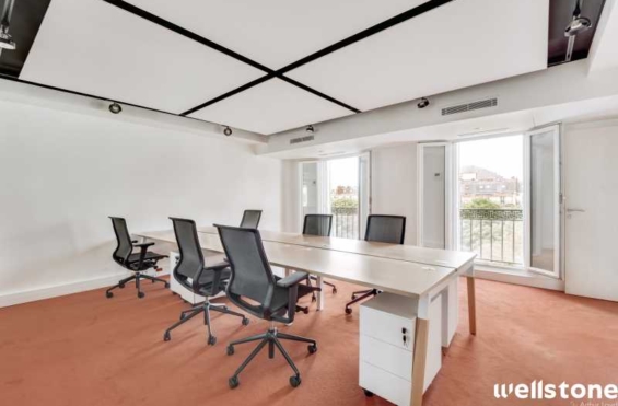 A LOUER Bureaux 372m2 ref 1454127-0L