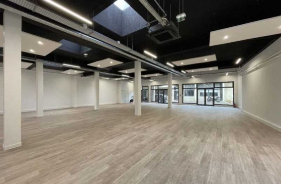 A LOUER Bureaux 375m2 ref 1230343-0L