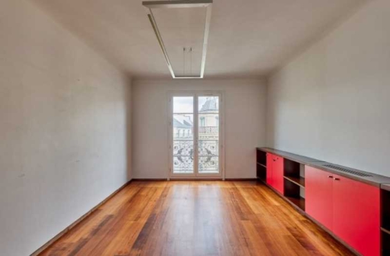 A LOUER Bureaux 384m2 ref 1462144-0L