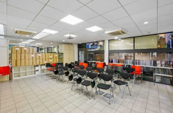 A LOUER Bureaux 420m2 ref 2179664-0L