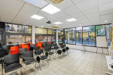 A LOUER Bureaux 420m2 ref 2200358-0L