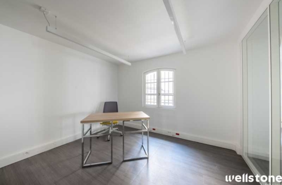 A LOUER Bureaux 422m2 ref 1134887-0L