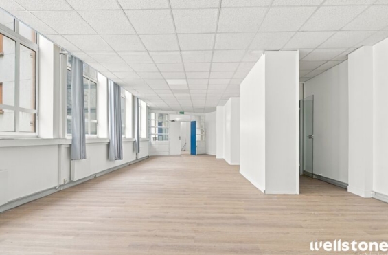 A LOUER Bureaux 426m2 ref 2207297-0L