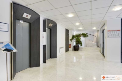 A LOUER Bureaux 447m2 ref 1062314-0L