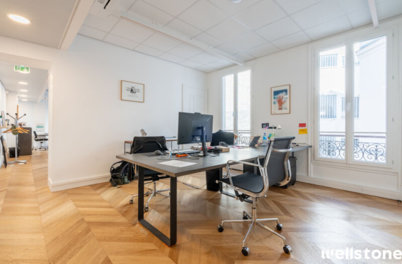 A LOUER Bureaux 447m2 ref 1462119-0L