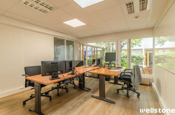 A LOUER Bureaux 470m2 ref 1454204-0L