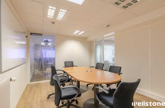 A LOUER Bureaux 470m2 ref 1454204-0L