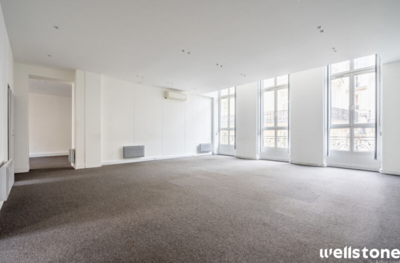 A LOUER Bureaux 498m2 ref 2141640-0L
