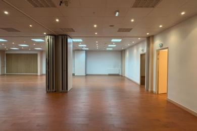 A LOUER Bureaux 500m2 ref 2205371-0L
