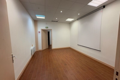 A LOUER Bureaux 500m2 ref 2205371-0L