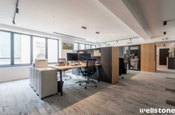 A LOUER Bureaux 552m2 ref 1755691-0L