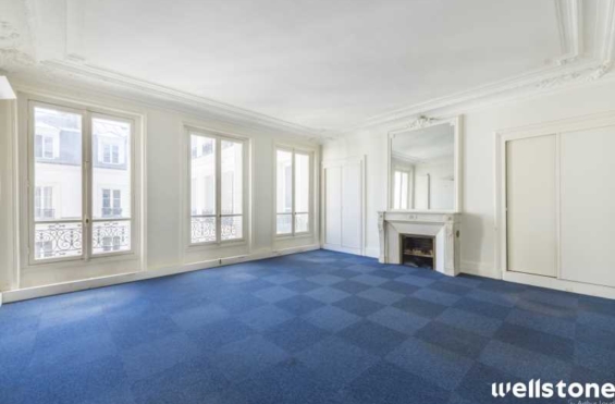 A LOUER Bureaux 587m2 ref 1223521-0L