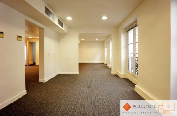 A LOUER Bureaux 596m2 ref 1119111-0L