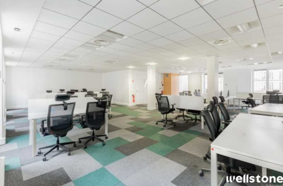 A LOUER Bureaux 606m2 ref 1755636-0L
