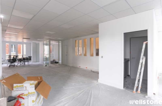 A LOUER Bureaux 606m2 ref 1755636-0L