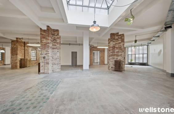 A LOUER Bureaux 609m2 ref 2173321-0L