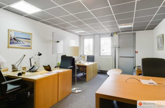 A LOUER Bureaux 611m2 ref 1224573-0L