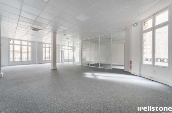 A LOUER Bureaux 655m2 ref 1462067-0L