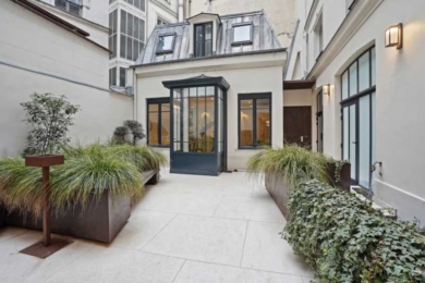 A LOUER Bureaux 721m2 ref 1462149-0L
