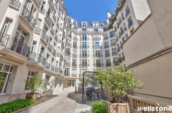 A LOUER Bureaux 72m2 ref 1224581-0L