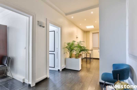 A LOUER Bureaux 72m2 ref 1462053-0L