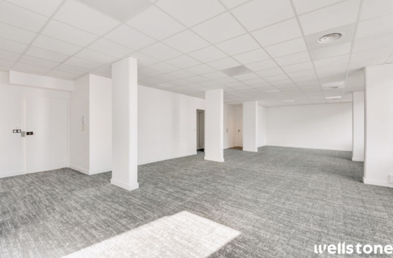 A LOUER Bureaux 737m2 ref 2141797-0L
