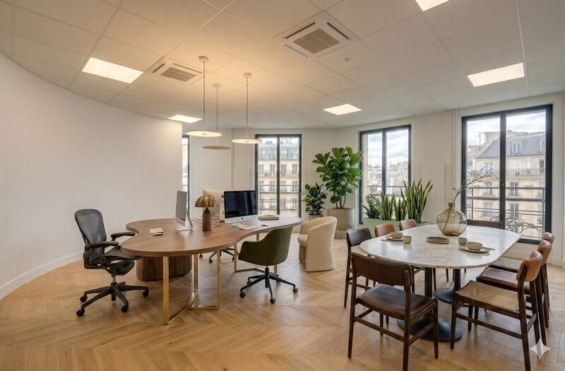 A LOUER Bureaux 774m2 ref 2153991-0L