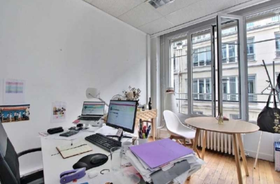 A LOUER Bureaux 89m2 ref 2165924-0L
