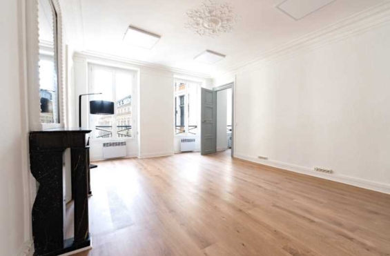A LOUER Bureaux 90m2 ref 1755642-0L