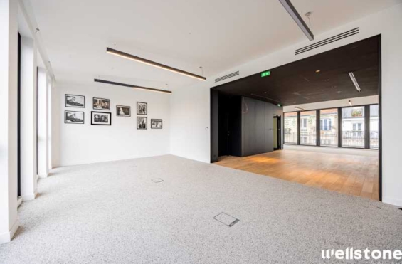 A LOUER Bureaux 924m2 ref 1462054-0L