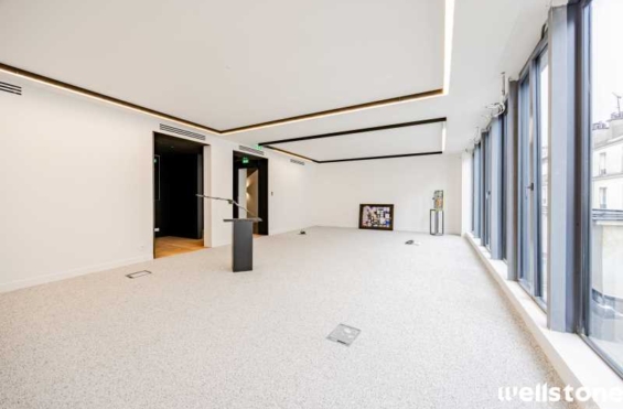 A LOUER Bureaux 924m2 ref 1462054-0L