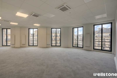 A LOUER Bureaux 928m2 ref 1462089-0L