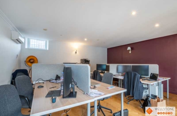 A LOUER Bureaux 93m2 ref 1238658-0L