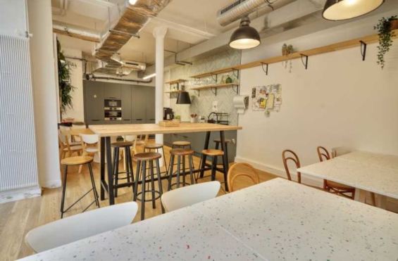 A LOUER Bureaux 995m2 ref 1462121-0L