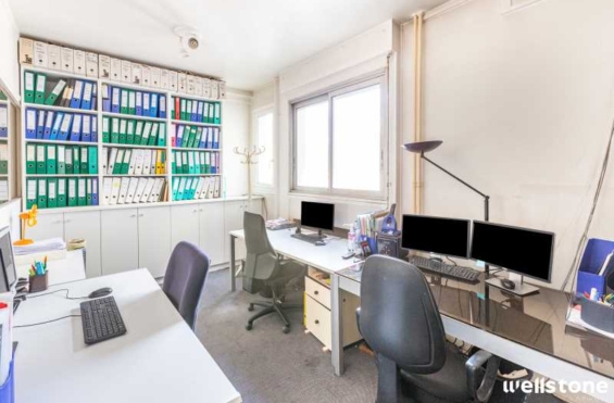 A LOUER Bureaux 99m2 ref 1238623-0L
