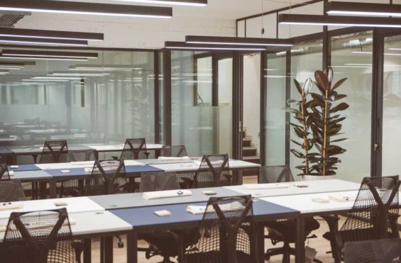 A LOUER coworking 362 postes ref 1284818-0LCW1