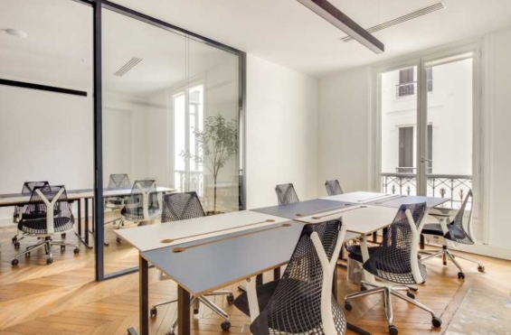 A LOUER coworking 373 postes ref 1284814-0LCW1
