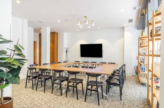 A LOUER coworking 150 postes ref 1284829-0LCW1