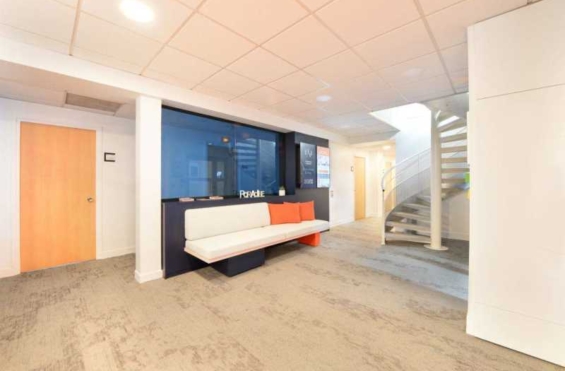 coworking 78 postes ref 823242-0LCWN
