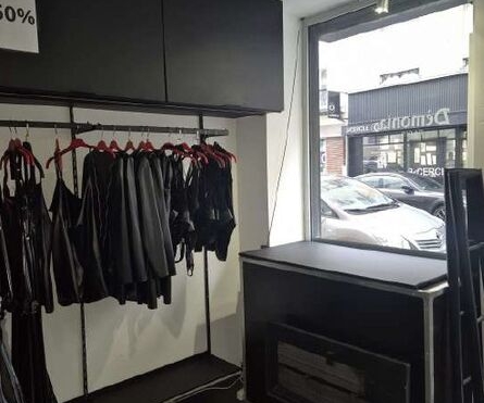 A LOUER Locaux commerciaux 291m2 ref 2156921-0L