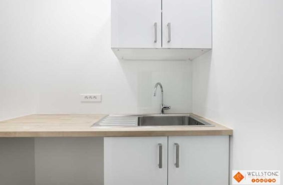A SOUS-LOUER Bureaux 127m2 ref 1224617-0L