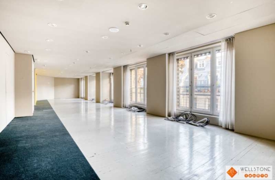 A SOUS-LOUER Bureaux 127m2 ref 1755627-0L