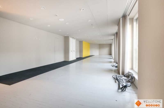 A SOUS-LOUER Bureaux 127m2 ref 1755627-0L