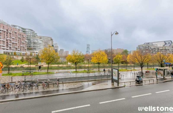 A SOUS-LOUER Bureaux 142m2 ref 1243848-0L