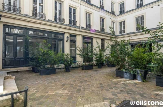 A SOUS-LOUER Bureaux 193m2 ref 1462055-0L