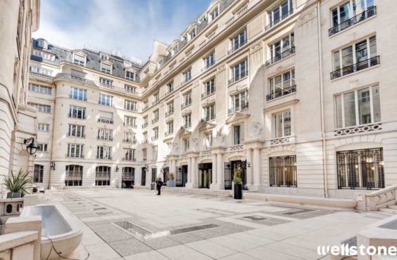 A SOUS-LOUER Bureaux 230m2 ref 1462051-0L