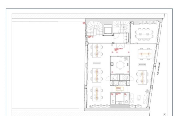 A SOUS-LOUER Bureaux 301m2 ref 1300280-0L