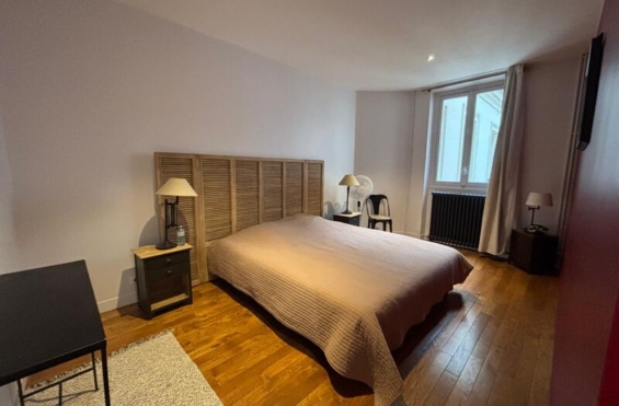 A VENDRE Bureaux 109m2 ref 2139429-0V