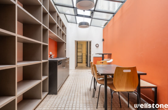 A VENDRE Bureaux 118m2 ref 2166045-0V